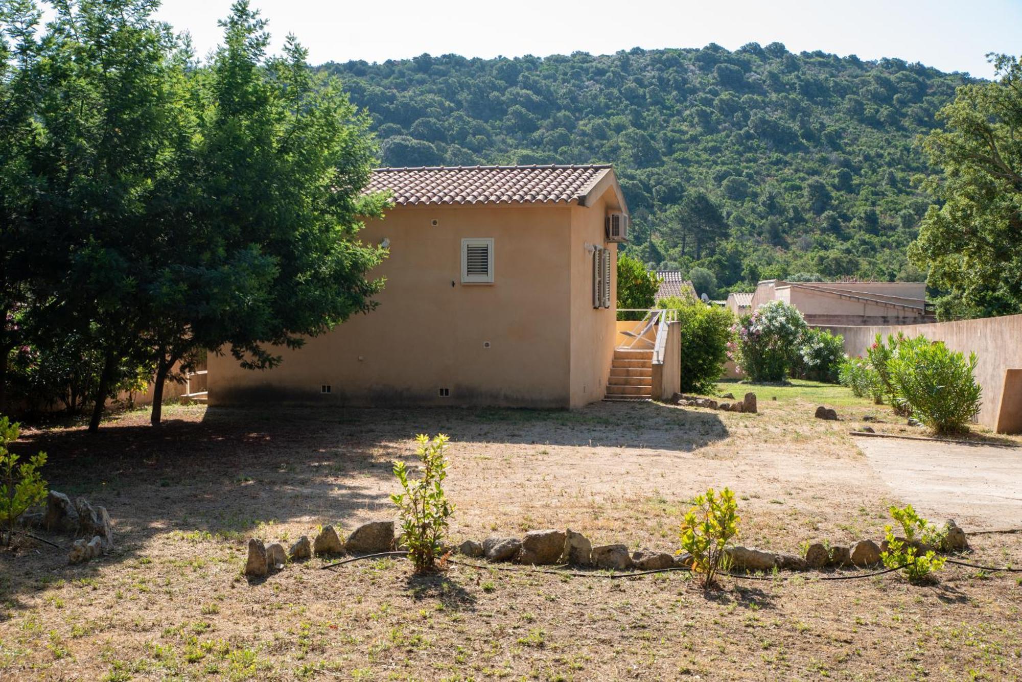 Mini Villa Independante Ideale Et Tres Bien Situee Porto-Vecchio  Buitenkant foto
