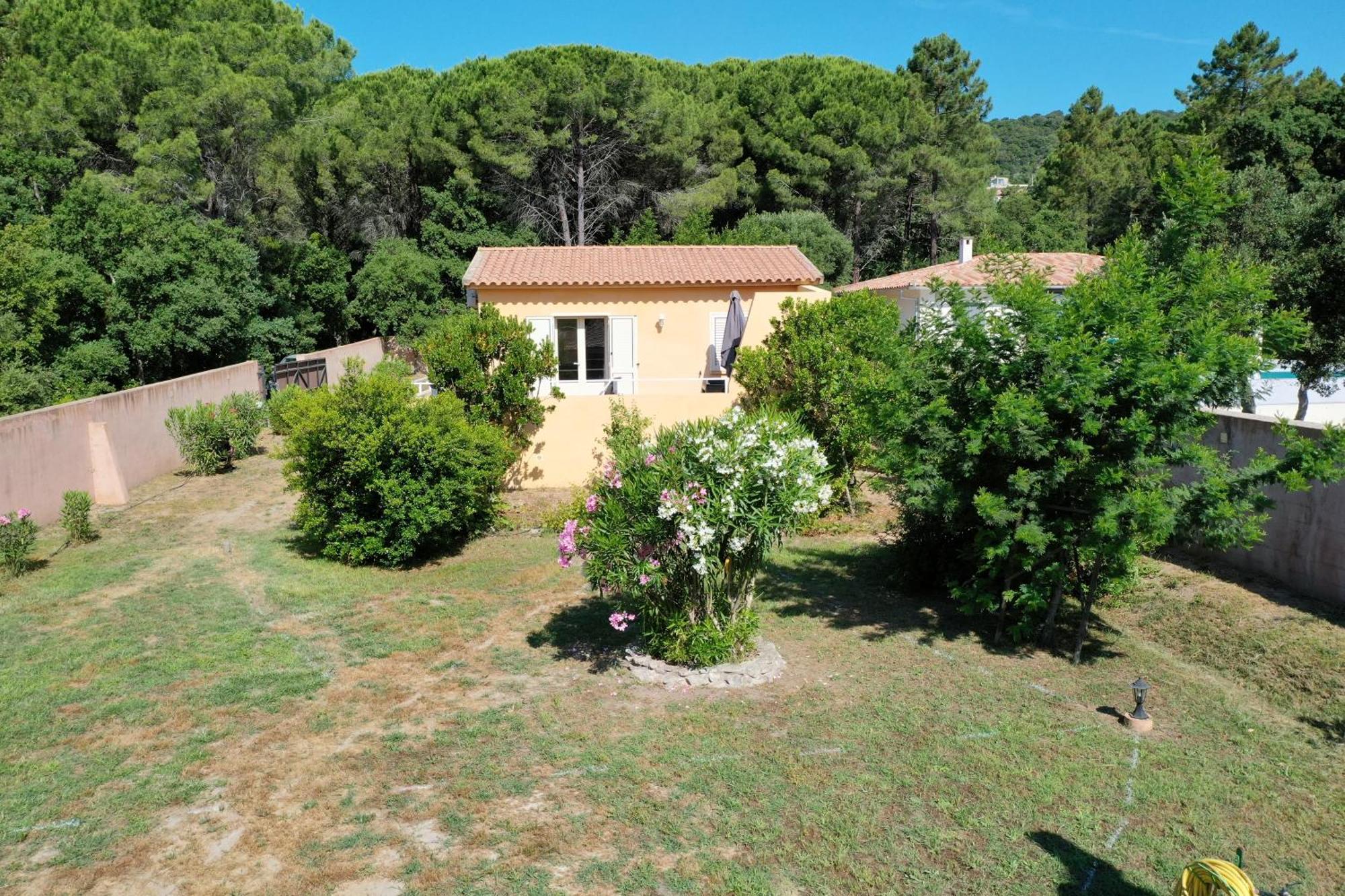 Mini Villa Independante Ideale Et Tres Bien Situee Porto-Vecchio  Buitenkant foto